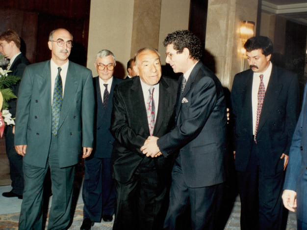 Kutlay Doğan MHP Genel Başkanı Alparslan Türkeş ile birlikte
